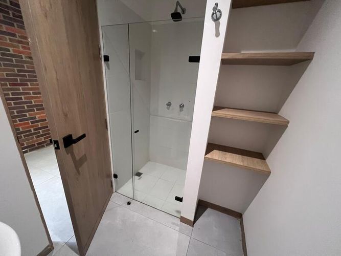 Apartamento de 3 alcobas en arriendo en El Diamante No. 2, Medellín, 204 m² · foto 21 de 24