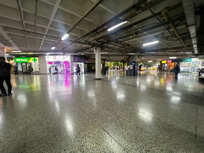 Local en arriendo en Caribe, Medellín, 55 m² · foto 6 de 6