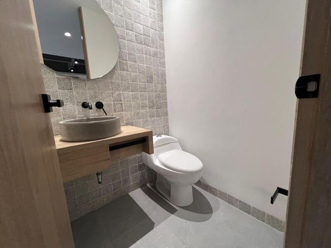 Apartamento de 3 alcobas en arriendo en El Diamante No. 2, Medellín, 204 m² · foto 24 de 24