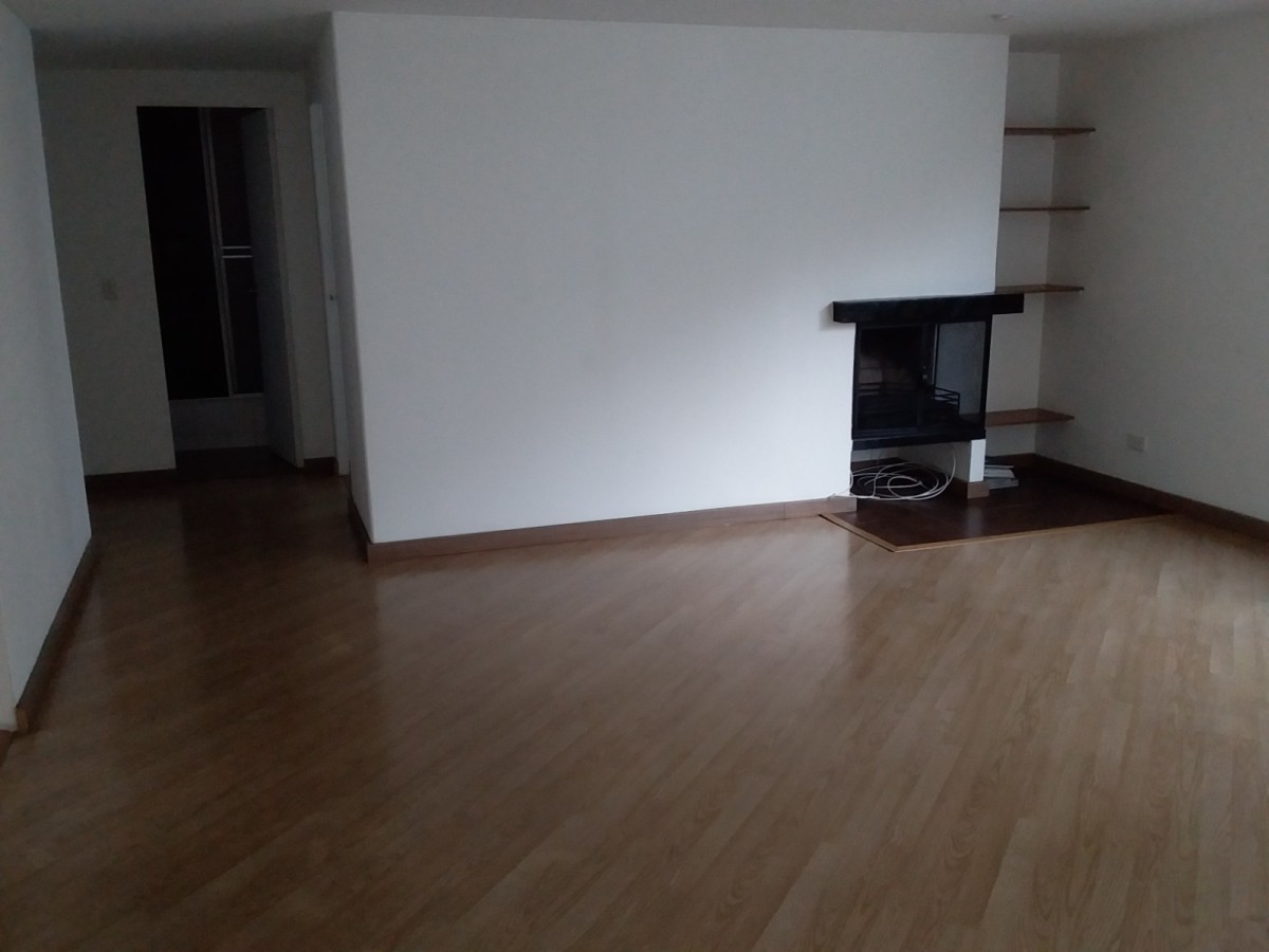 Apartamento en venta en Chapinero Alto, Bogotá · foto 3 de 19