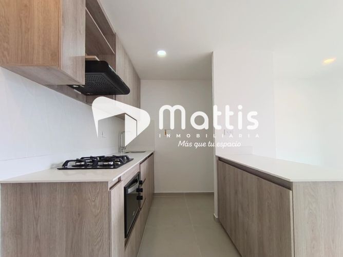 Apartamento en venta en Centro, Itagüí · foto 2 de 14