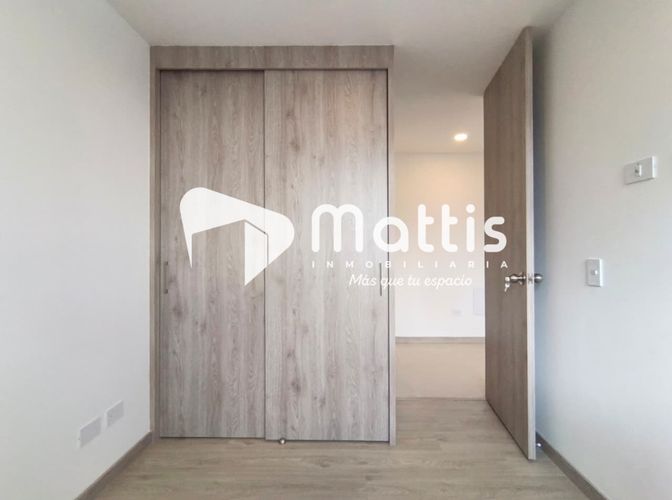 Apartamento en venta en Centro, Itagüí · foto 8 de 14