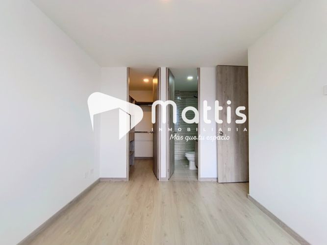 Apartamento en venta en Centro, Itagüí · foto 10 de 14