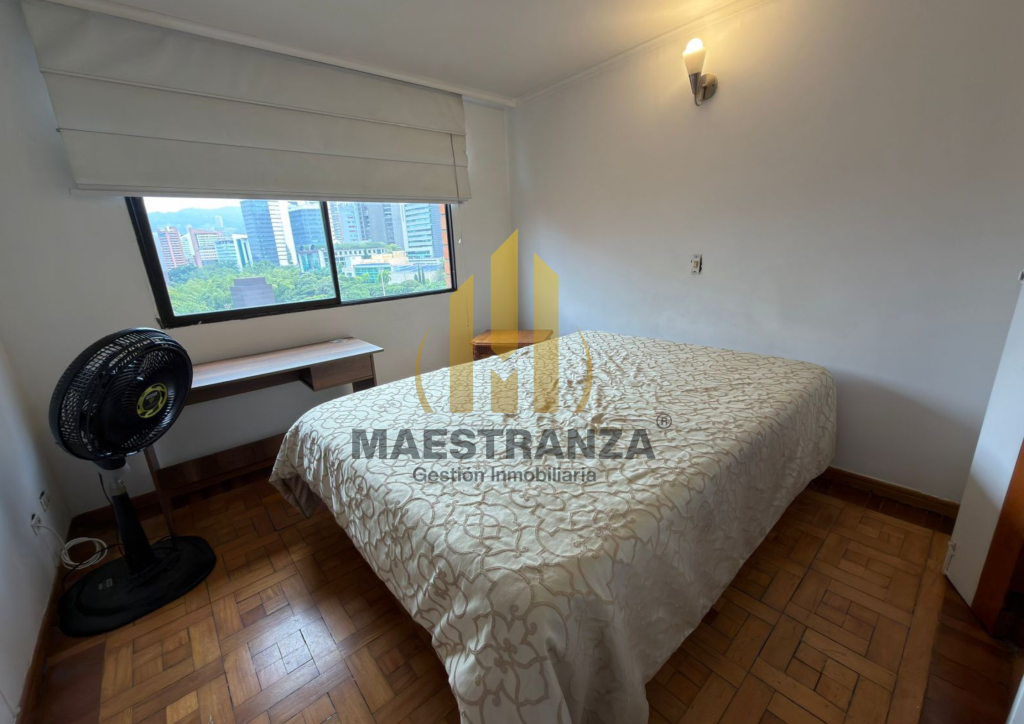 Apartamento en venta en El Poblado, Medellín · foto 18 de 24