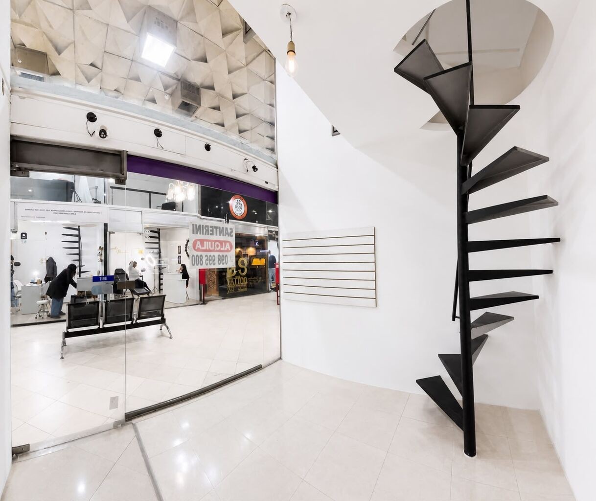 Alquiler Local Galería del Sol - Inmobiliaria Santerini