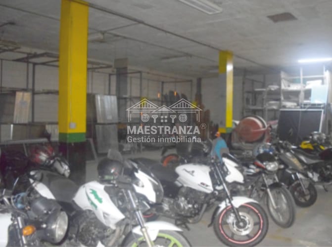 Bodega en venta en Guayabal, Medellín, 2903 m² · foto 7 de 17