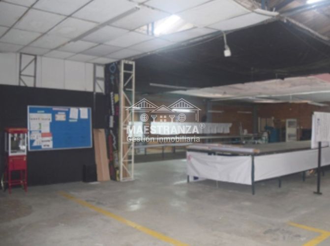 Bodega en venta en Guayabal, Medellín, 2903 m² · foto 12 de 17