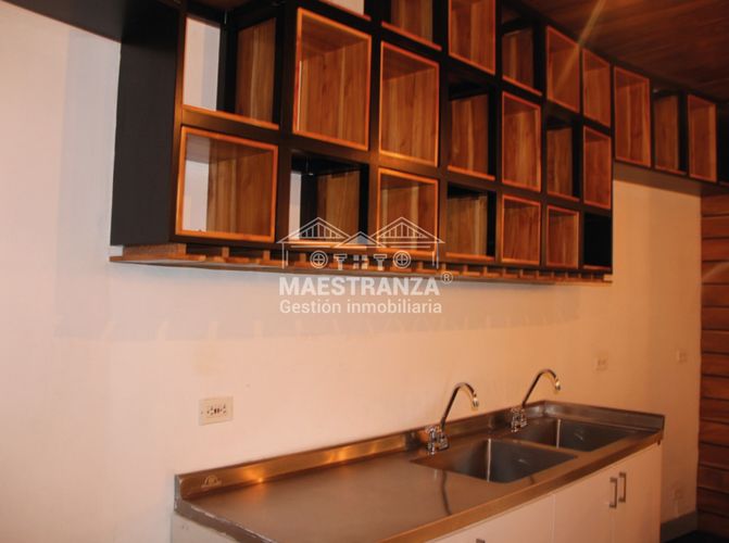 Local en arriendo en Milla De Oro, Medellín, 138 m² · foto 12 de 15