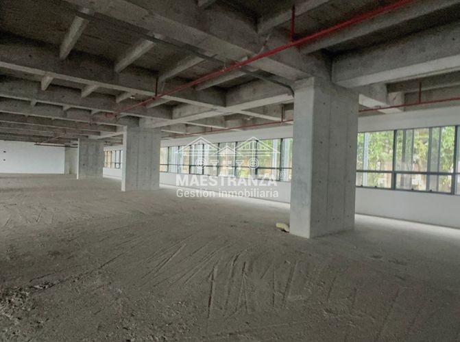 Oficina en arriendo en Las Palmas, Medellín, 1888 m² · foto 8 de 19