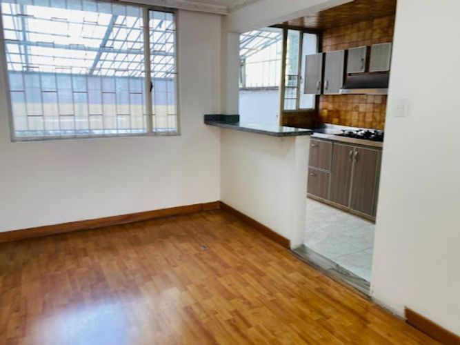 Casa de 3 alcobas en arriendo en Normandia, Bogotá, 320 m² · foto 19 de 24
