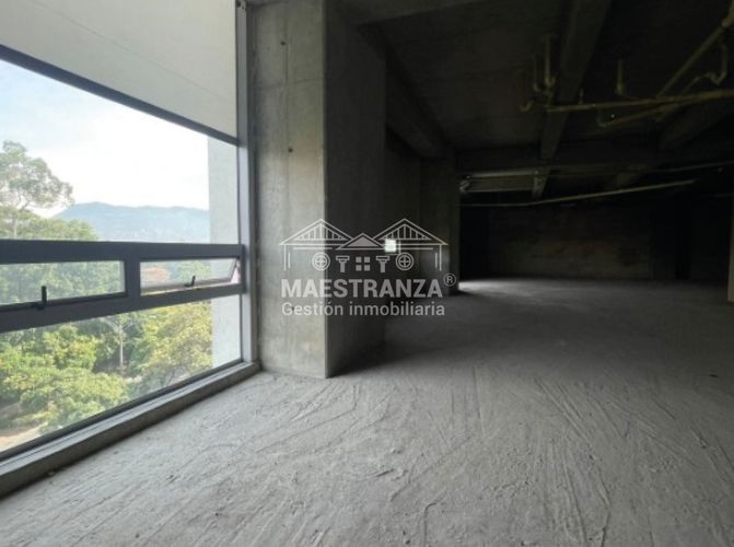 Local en arriendo en El Poblado, Medellín · foto 3 de 15