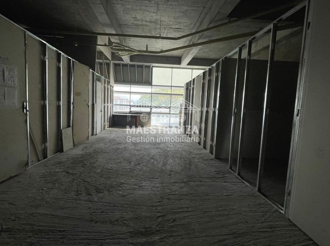Local en arriendo en El Poblado, Medellín · foto 4 de 15