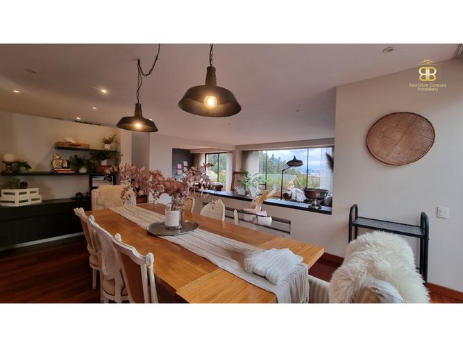 Casa de 4 alcobas en venta en Segundo Contador, Bogotá, 652 m² · foto 2 de 24