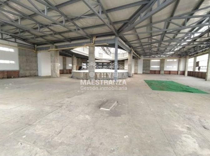 Local en arriendo en Fatima, Itagüí, 1560 m² · foto 2 de 12