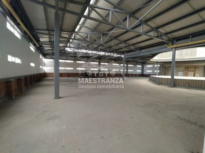 Local en arriendo en Fatima, Itagüí, 1560 m² · foto 10 de 12