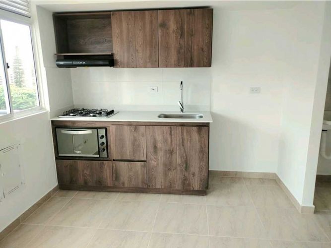 Apartamento en venta en Zona Rural, Itagüí · foto 3 de 17