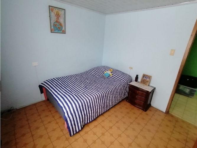 Casa de 6 alcobas en venta en Centro, Funza, 200 m² · foto 7 de 24