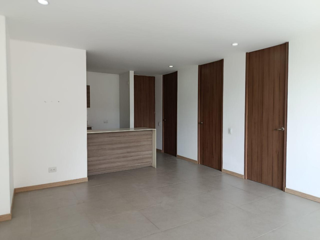 1BR Apartment in Loma del Escobero (62 m²) - 2