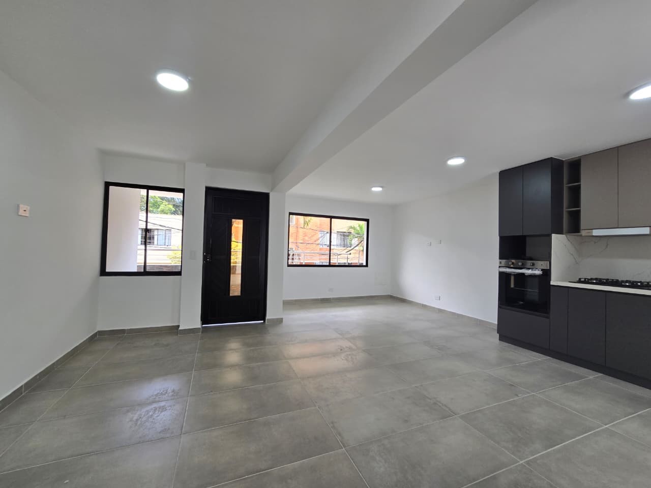 Apartamento de 3 habitaciones en venta en Belén, Medellín — imagen 1 de 18