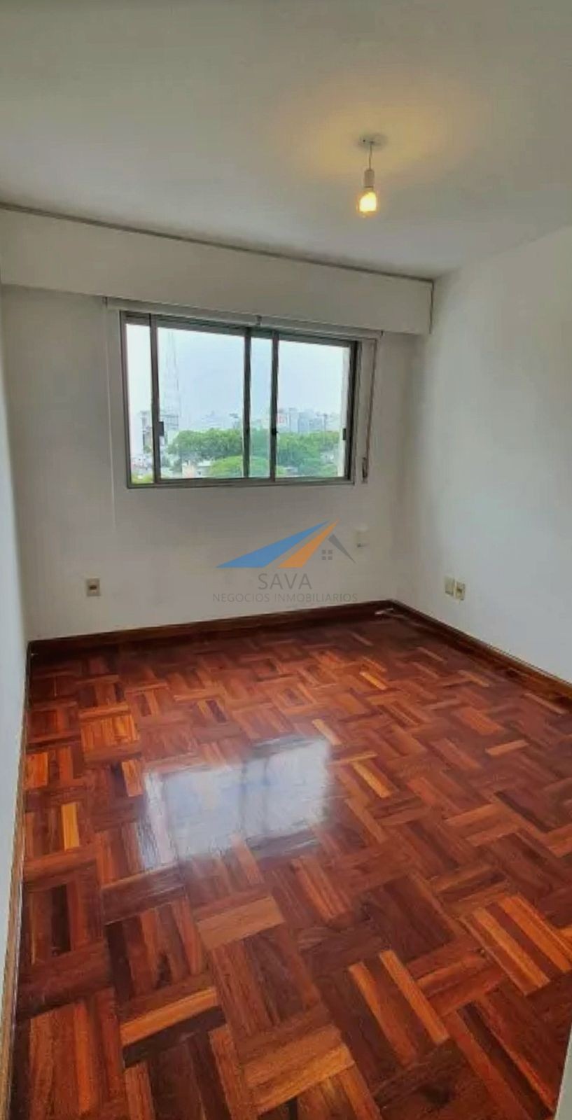 Alquiler Apartamento 2 Dormitorios en Parque Batlle! PISO ALTO. Excelente Ubicación. Al FRENTE! · Foto 11