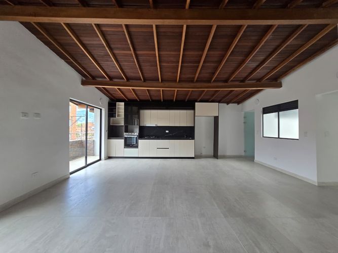 Apartamento de 3 alcobas en venta en Belén, Medellín, 105 m² · foto 1 de 20