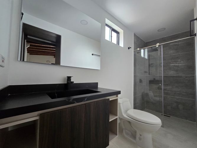 Apartamento de 3 alcobas en venta en Belén, Medellín, 105 m² · foto 12 de 20