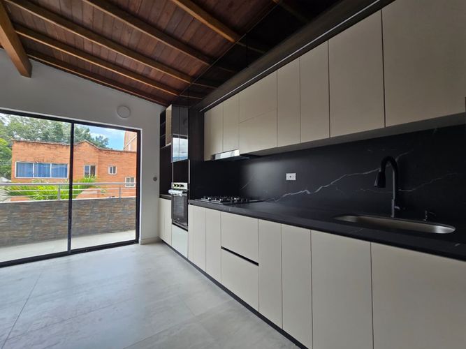 Apartamento de 3 alcobas en venta en Belén, Medellín, 105 m² · foto 9 de 20