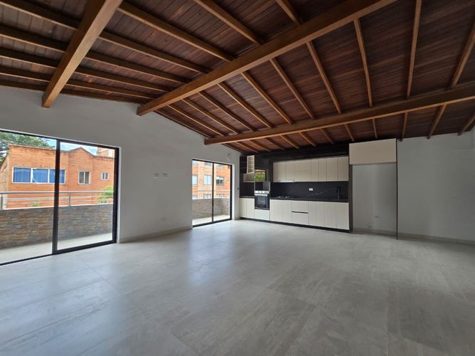 Apartamento de 3 alcobas en venta en Belén, Medellín, 105 m² · foto 18 de 20