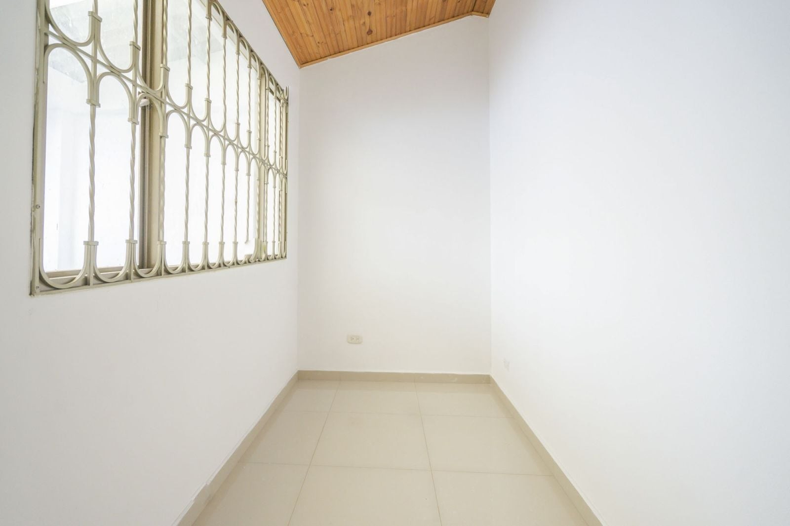 Casa en venta en Tibabuyes, Bogotá · foto 9 de 15