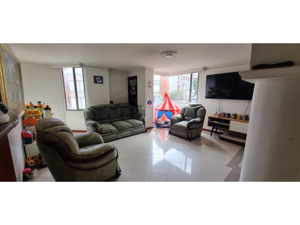 Apartamento en venta en Chapinero Alto, Bogotá · foto 2 de 23