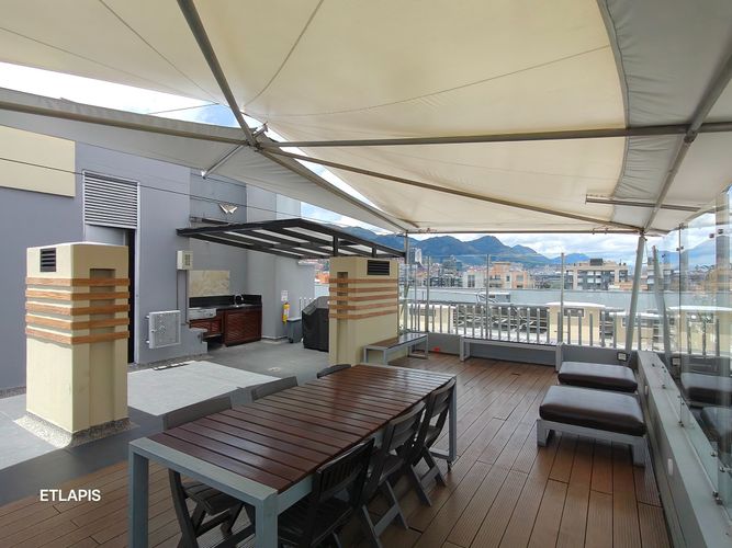 Apartamento de 1 alcoba en venta en Chico Norte, Bogotá, 65 m² · foto 21 de 24