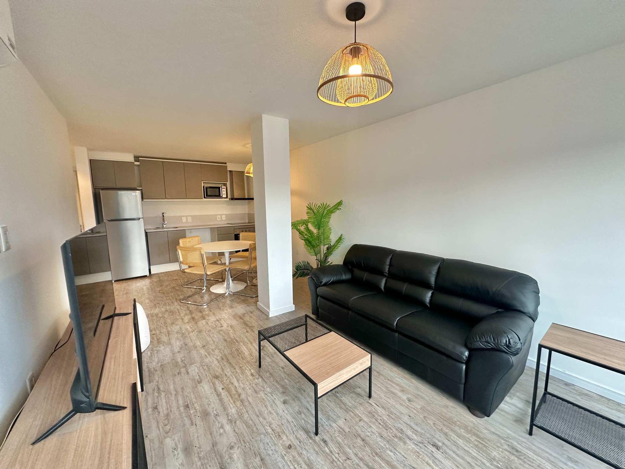 Alquiler de apartamento 1 dormitorio con muebles y garaje en Pocitos · Foto 5