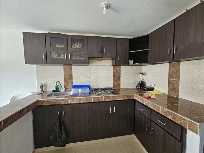Casa de 7 alcobas en venta en La Pradera, Jamundí, 280 m² · foto 11 de 17