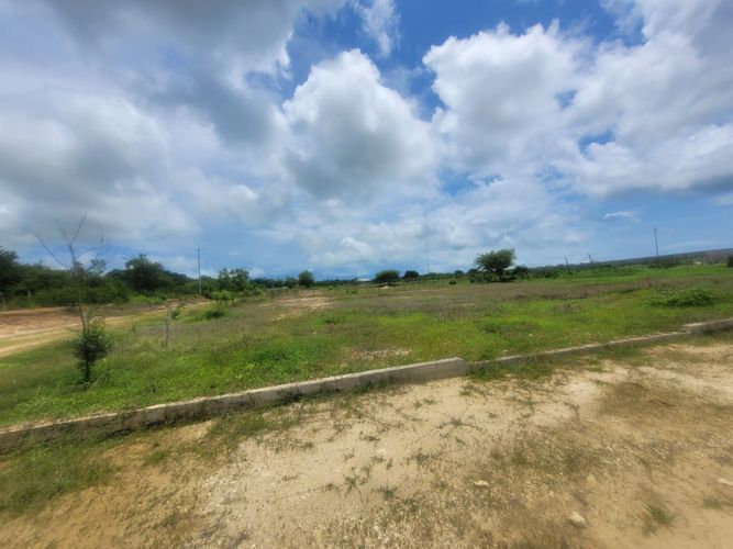Lote en venta en Paraguay, Cartagena, 530 m² · foto 2 de 3