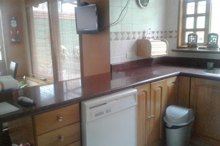 Casa de 4 alcobas en venta en Cn Los Arboles, Chía, 263 m² · foto 17 de 23
