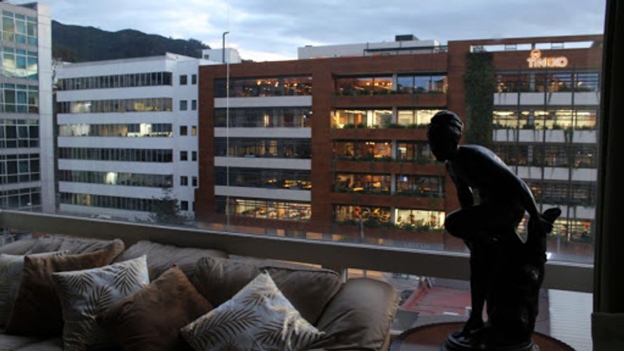 Apartamento de 2 alcobas en venta en Chicó Alto, Bogotá, 118 m² · foto 2 de 7
