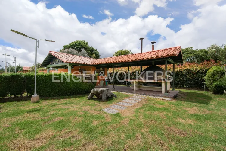 Casa de 4 alcobas en venta en Siberia, Cota, 1052 m² · foto 15 de 20