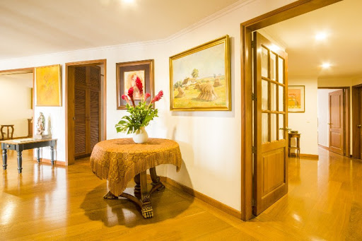 Apartamento en venta en Los Rosales, Bogotá · foto 3 de 18