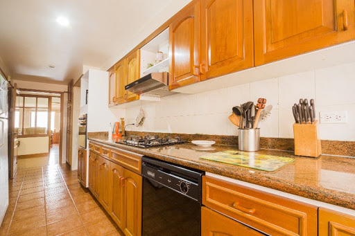 Apartamento en venta en Los Rosales, Bogotá · foto 12 de 18