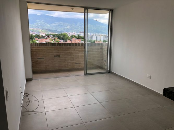 Apartamento de 2 alcobas en venta en Provenza, Bucaramanga, 65 m² · foto 8 de 19