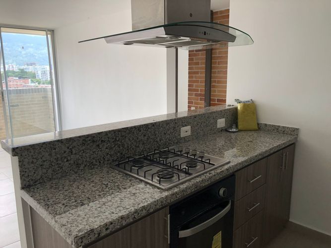 Apartamento de 2 alcobas en venta en Provenza, Bucaramanga, 65 m² · foto 5 de 19