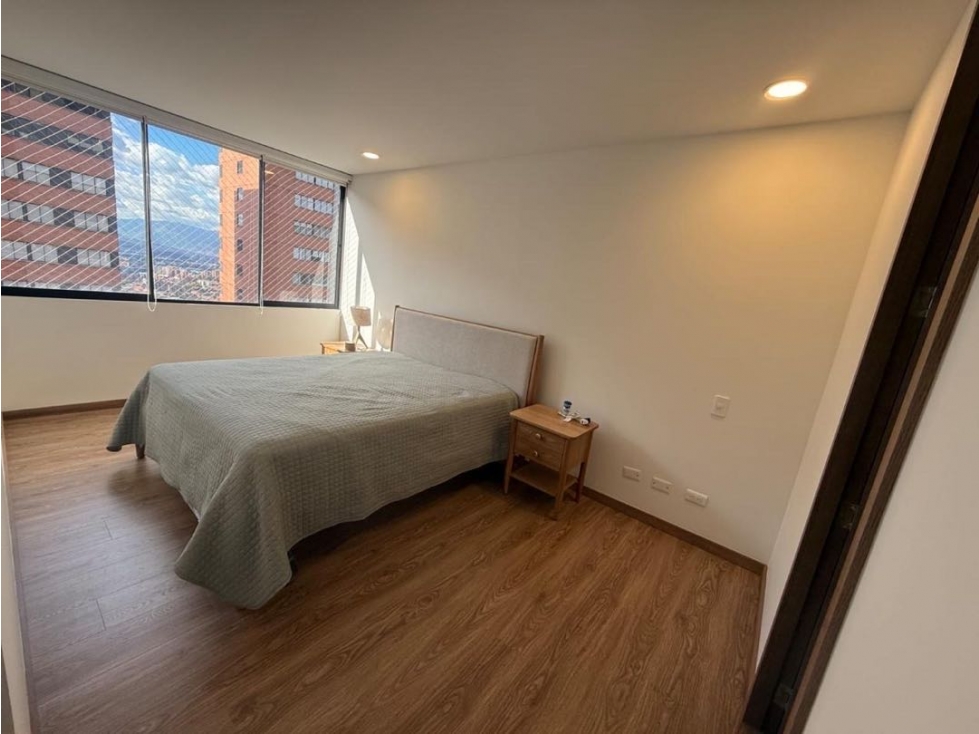 Apartamento en venta en Zona Centro, Envigado · foto 9 de 10