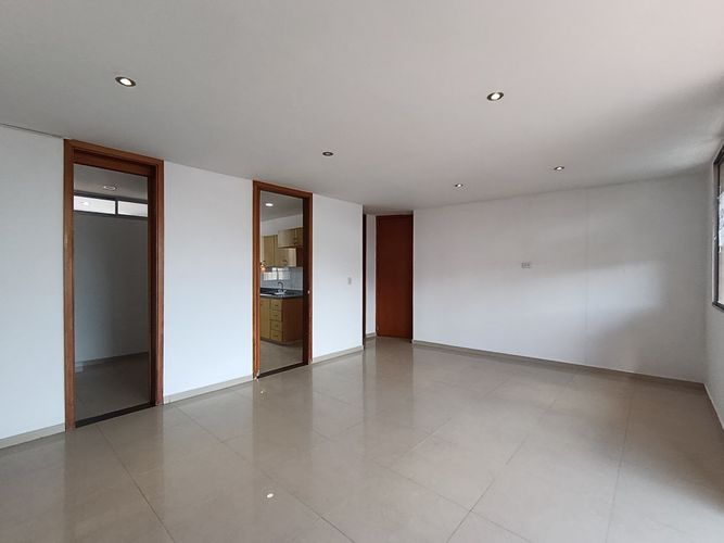 Apartamento de 3 alcobas en venta en Bellavista, Los Patios, 149 m² · foto 2 de 16