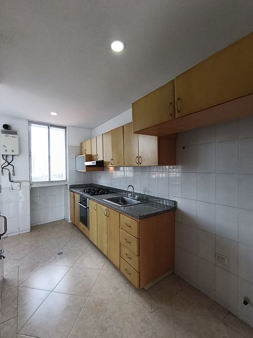 Apartamento de 3 alcobas en venta en Bellavista, Los Patios, 149 m² · foto 6 de 16