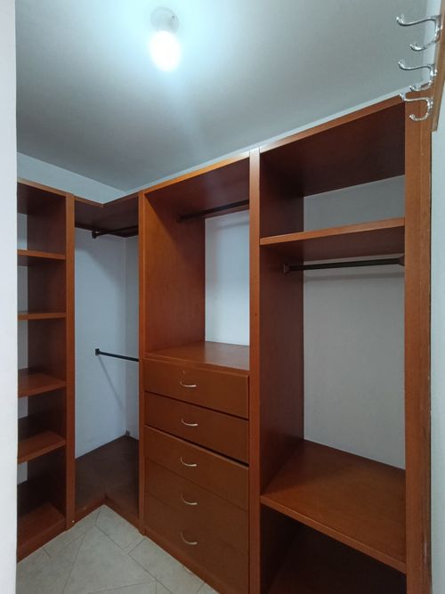 Apartamento de 3 alcobas en venta en Bellavista, Los Patios, 149 m² · foto 11 de 16