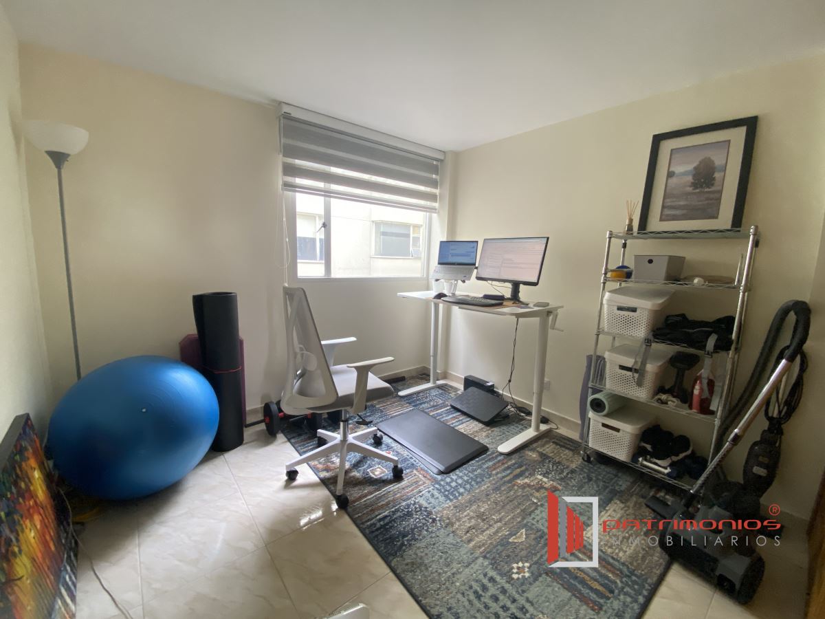 Apartamento en venta en Prado Veraniego, Bogotá · foto 9 de 18