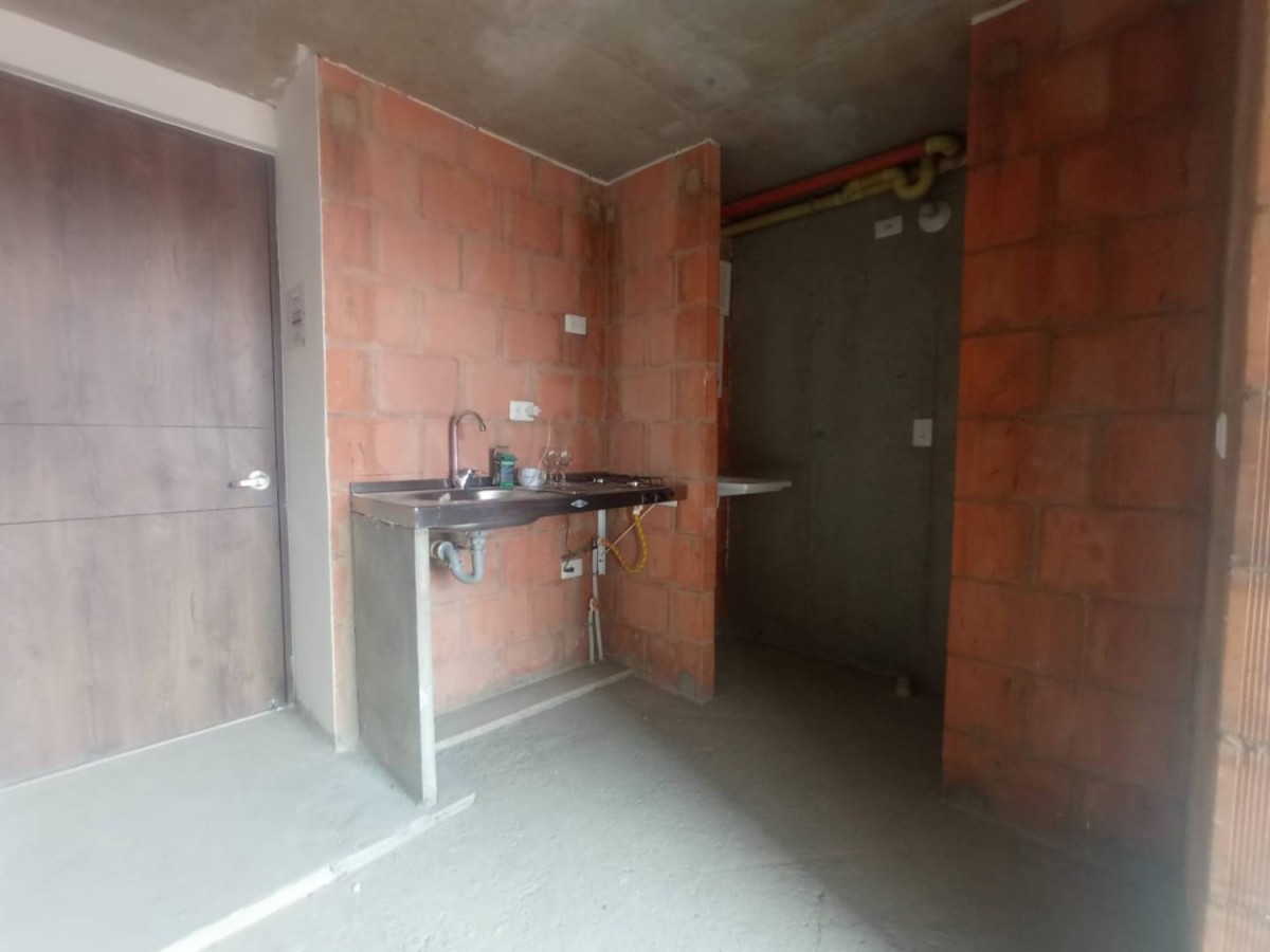 Apartamento en venta en Ciudad Salitre, Bogotá · foto 3 de 14