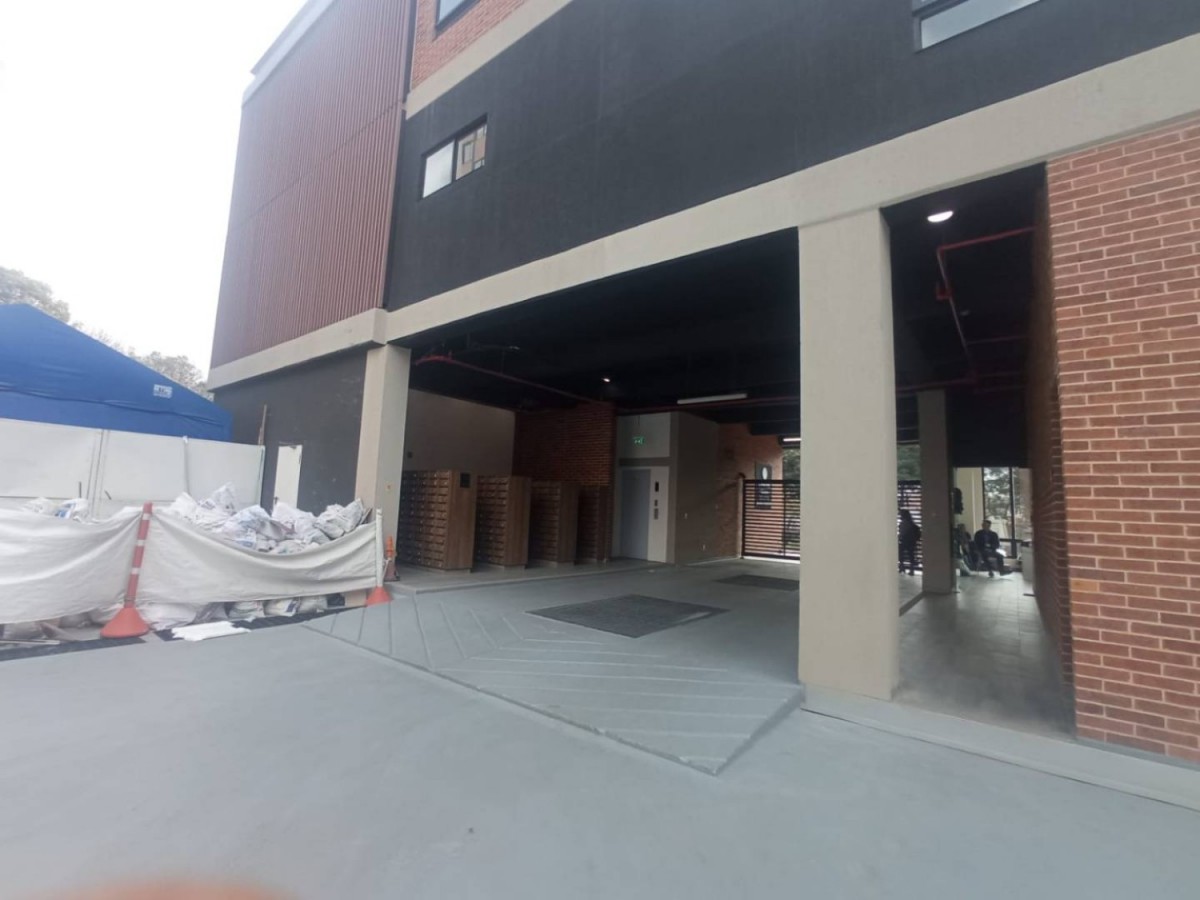 Apartamento en venta en Ciudad Salitre, Bogotá · foto 12 de 14