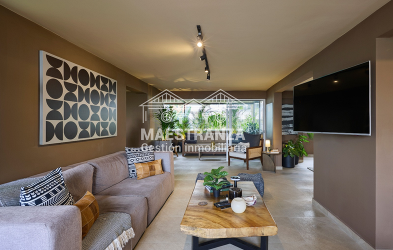 Apartamento de 3 alcobas en venta en El Tesoro, Medellín, 260 m² · foto 18 de 24