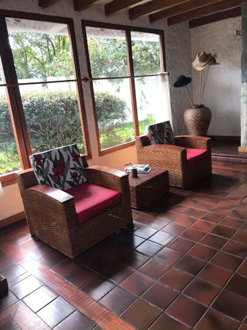 Casa de 4 alcobas en venta en Cota, 300 m² · foto 2 de 7